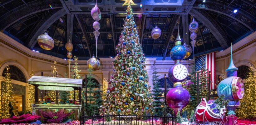 “It’s Time” to Celebrate the Season with Bellagio’s Conservatory & Botanical Gardens Winter Display